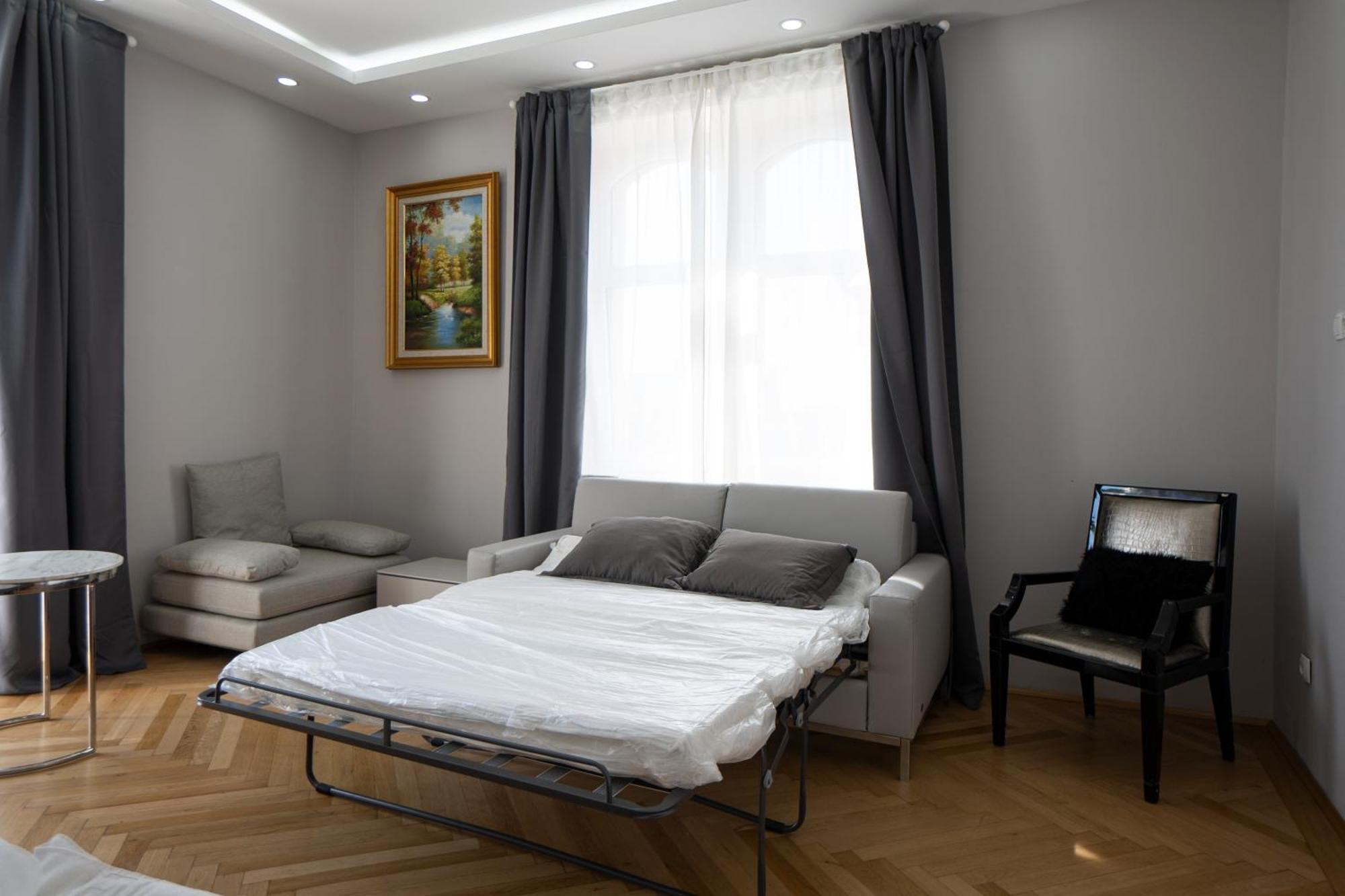 Charming 2-Room Apartment With Balcony, 15 Min To Center Wiedeń Zewnętrze zdjęcie