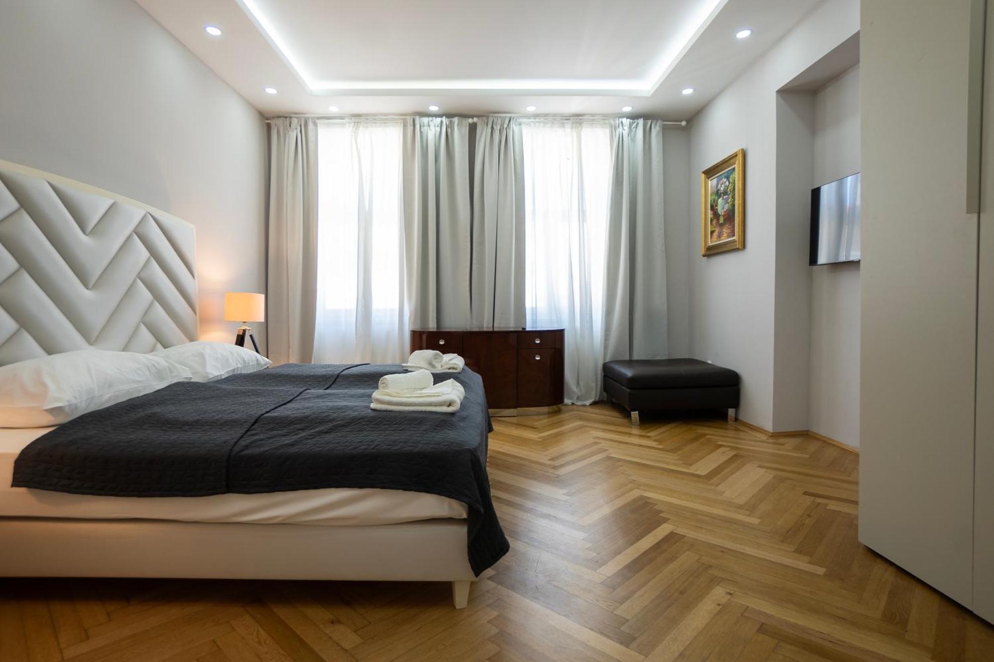 Charming 2-Room Apartment With Balcony, 15 Min To Center Wiedeń Zewnętrze zdjęcie