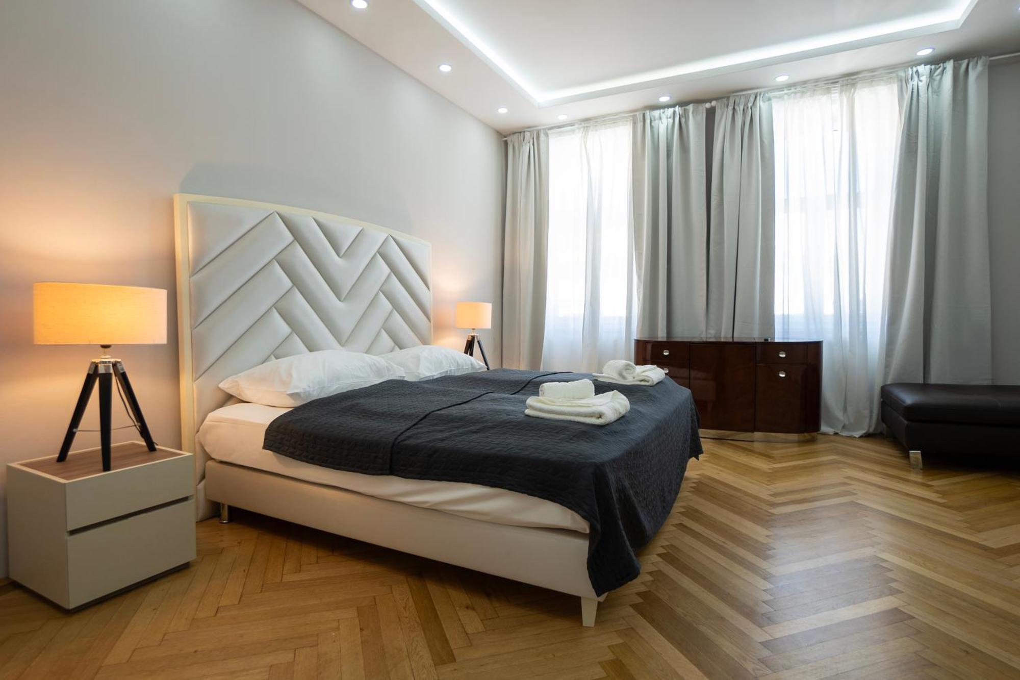 Charming 2-Room Apartment With Balcony, 15 Min To Center Wiedeń Zewnętrze zdjęcie